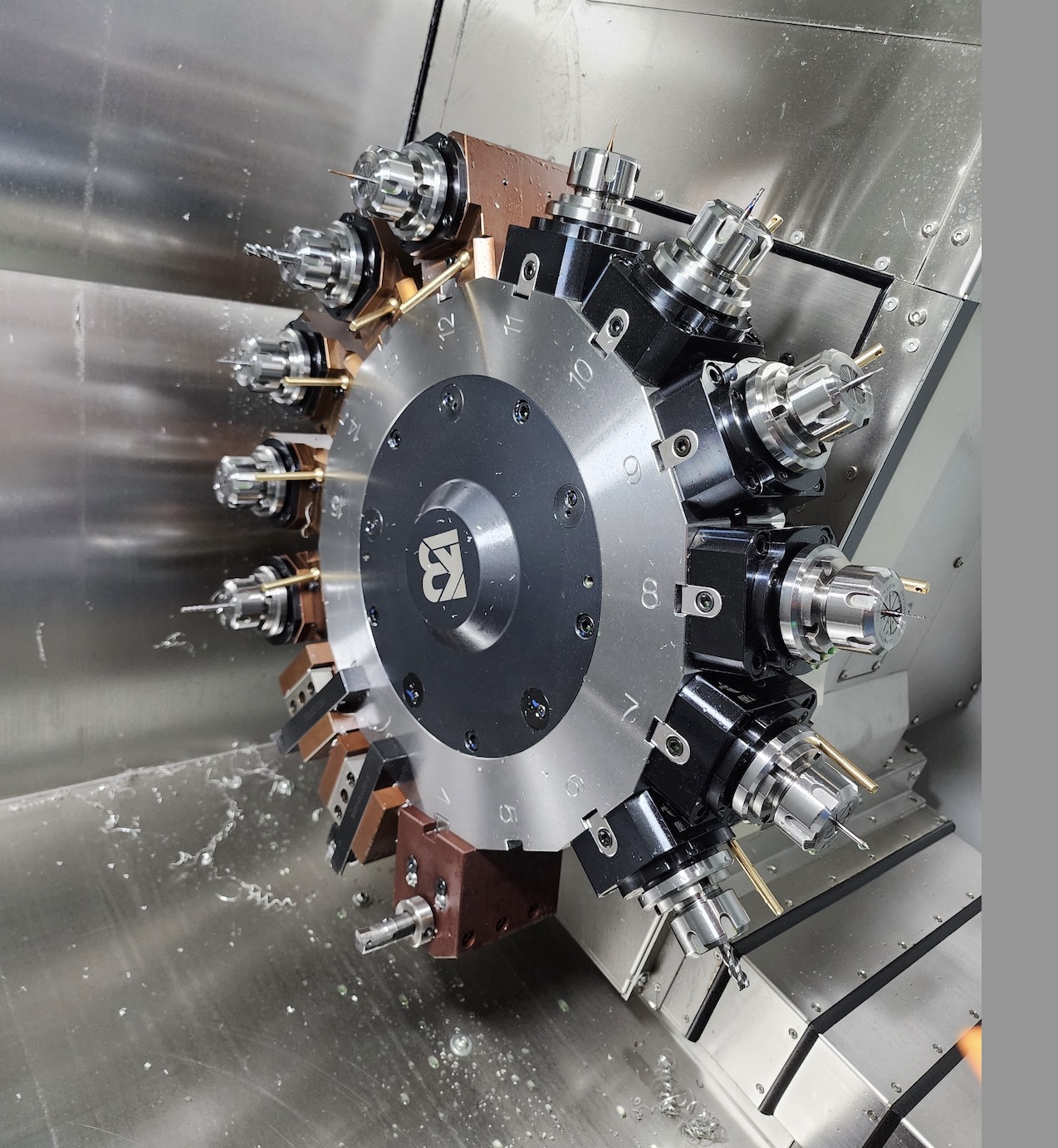 車銑復郃機（直Y）